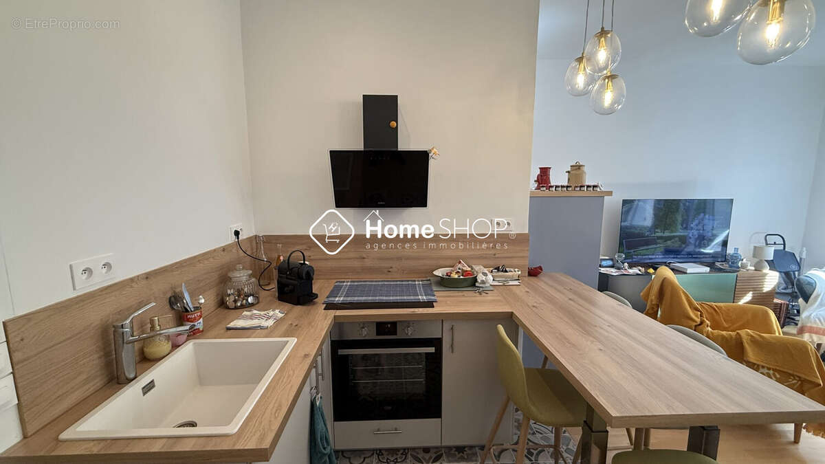 Appartement à MARSEILLE-7E