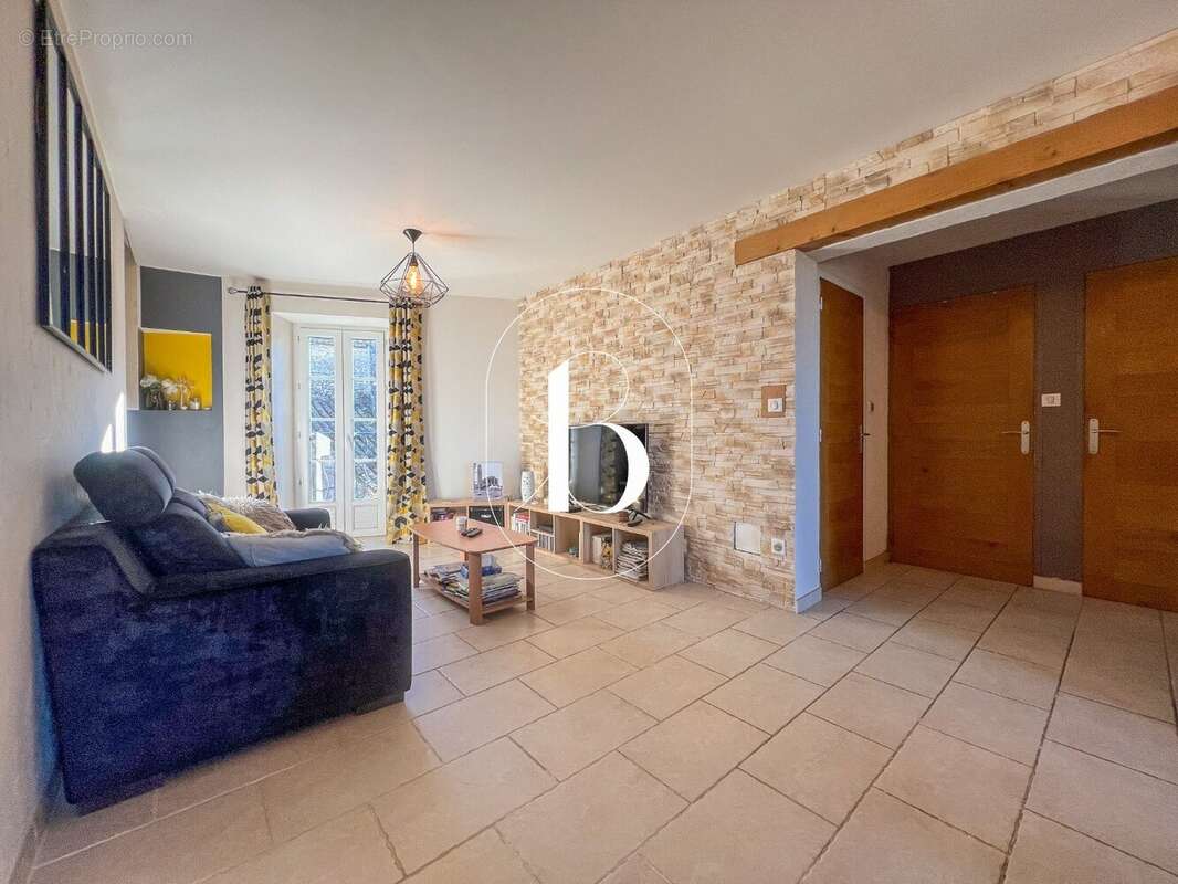 Maison 110 m² à Lussan  - photo 13
