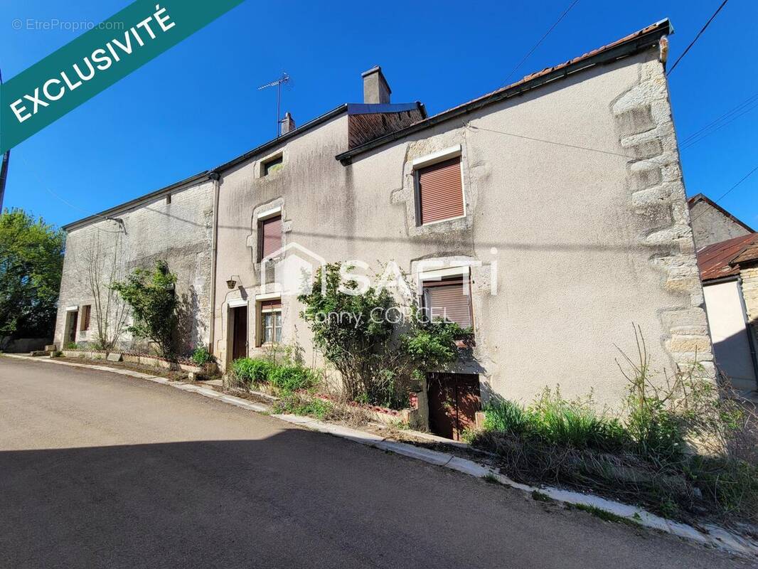 Photo 1 - Maison à VEUXHAULLES-SUR-AUBE