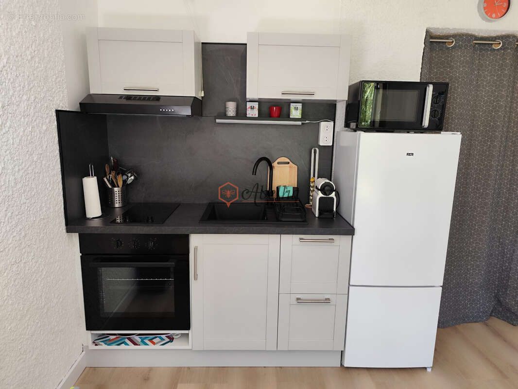 Appartement 30 m² à Laye  - photo 2