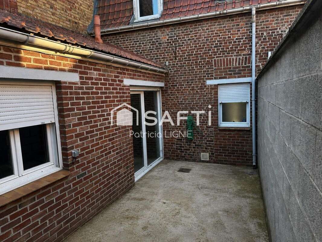 Photo 7 - Maison à BOLLEZEELE