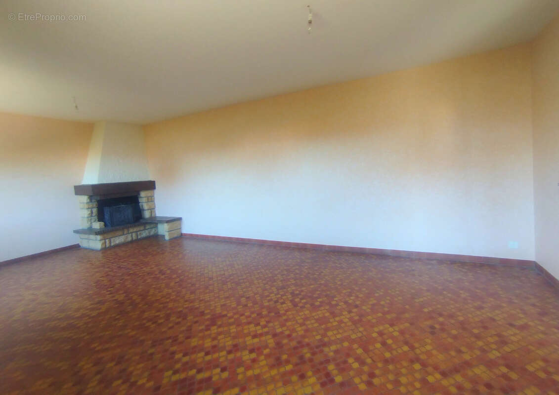 Maison à COURNON-D&#039;AUVERGNE