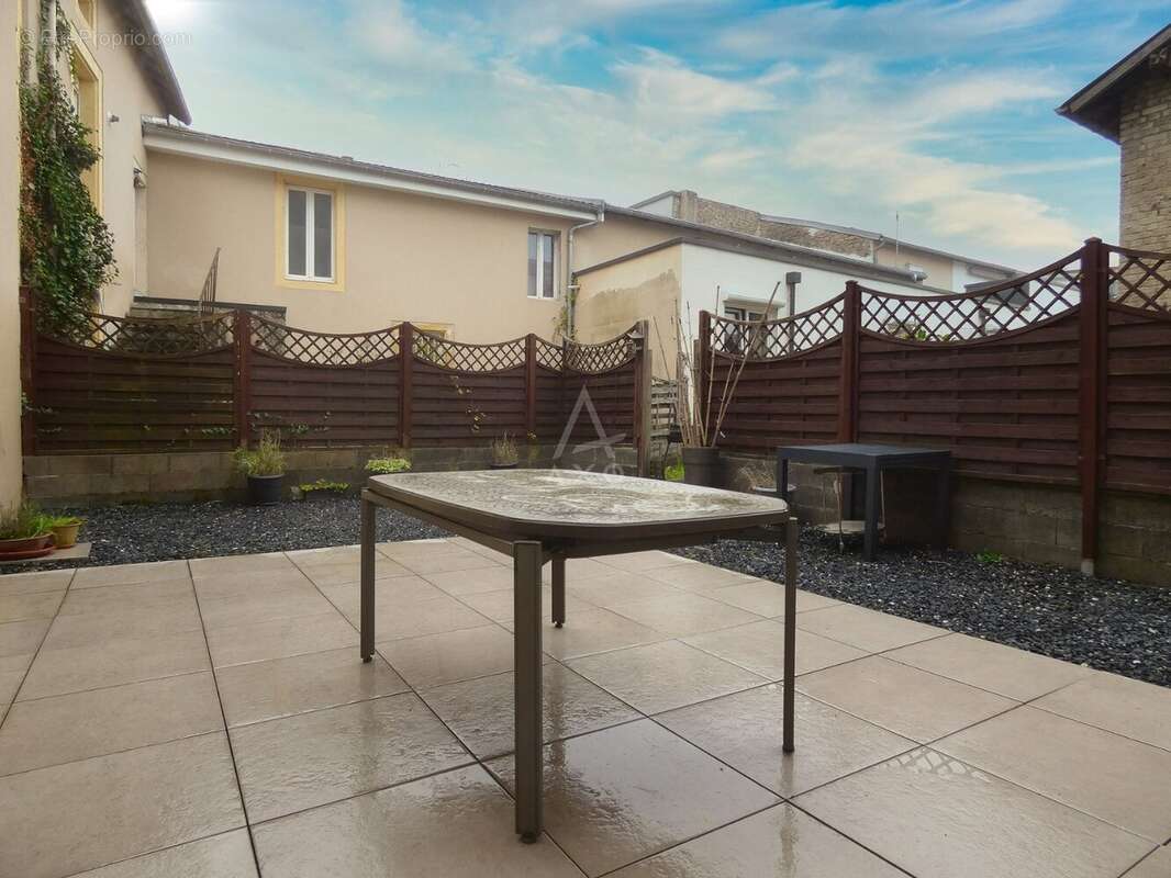 Appartement à FONTOY