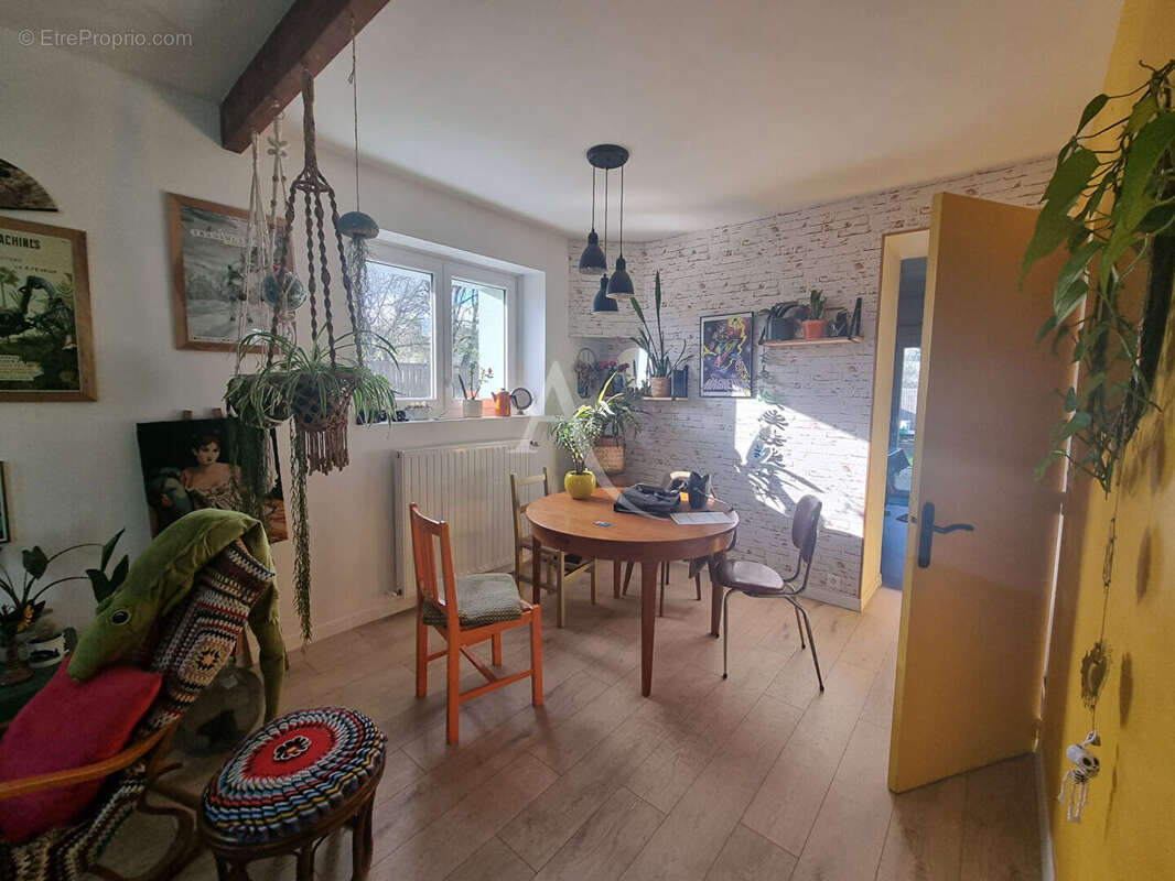 NANTES  Zola Contrie , maison 3 chambres. - photo 2