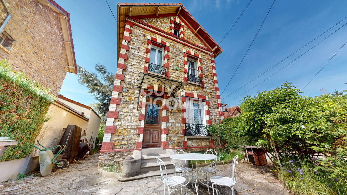 Maison à ERMONT