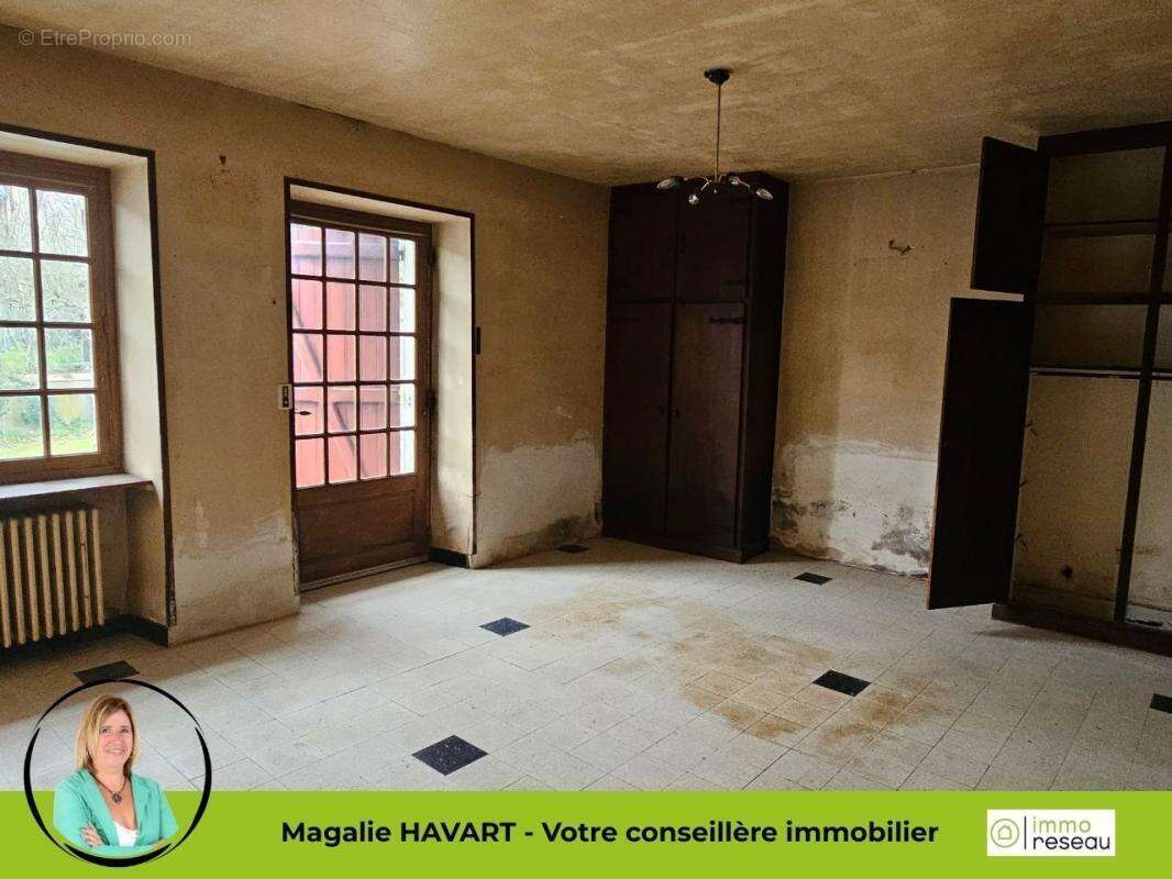 Maison à MEZIERES-EN-BRENNE