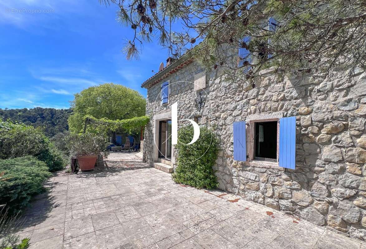 Propriété avec vue exceptionnelle - photo 5