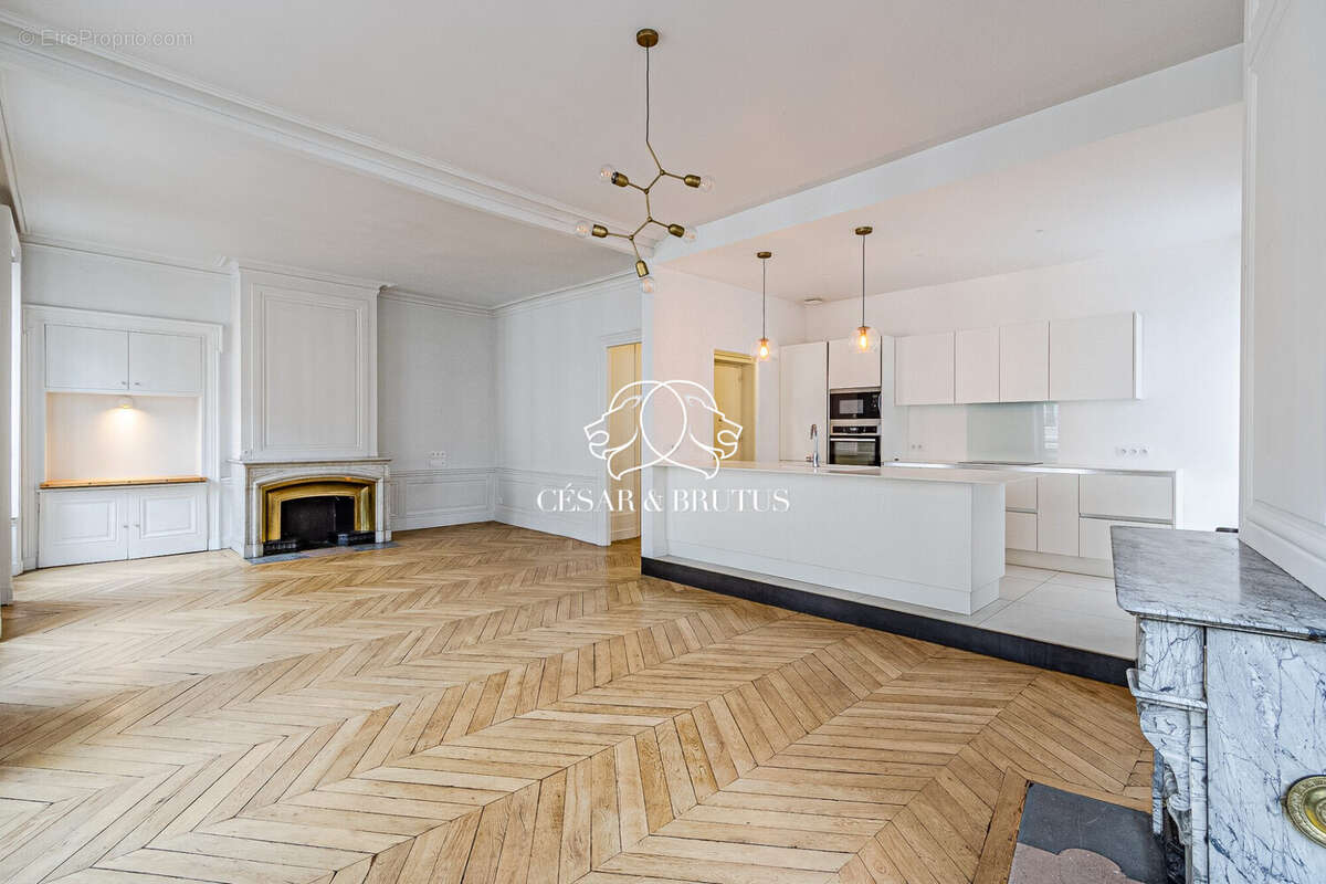 Appartement à LYON-2E