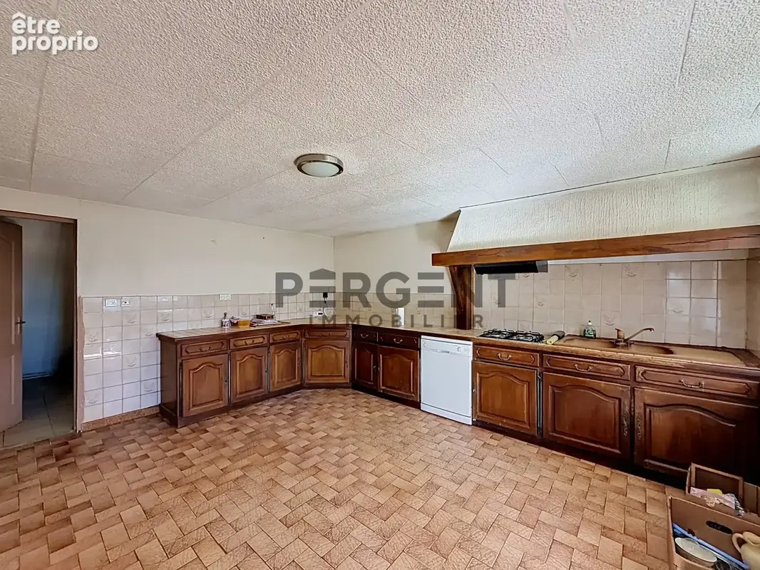 Maison 130 m² à Bogny-Sur-Meuse  - photo 2