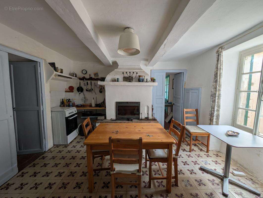 Maison à ROQUESSELS