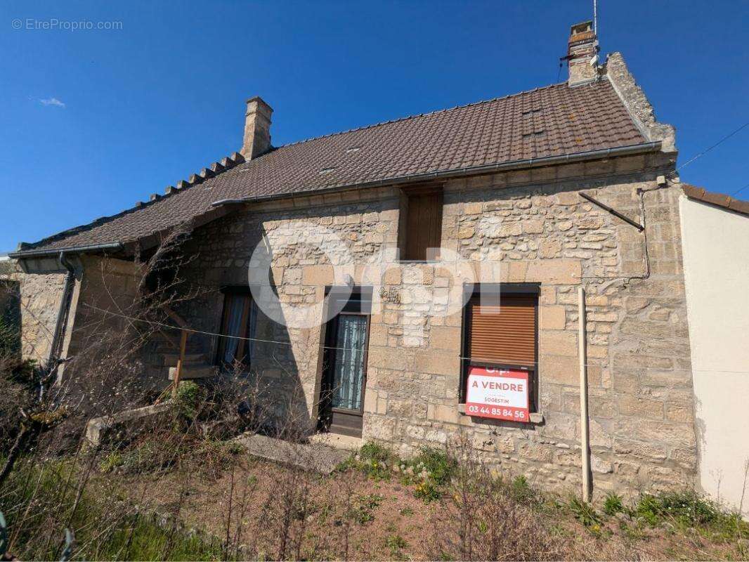 Maison à BERNEUIL-SUR-AISNE