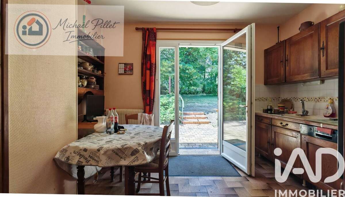 Maison 151 m² à Saint-Palais  - photo 7