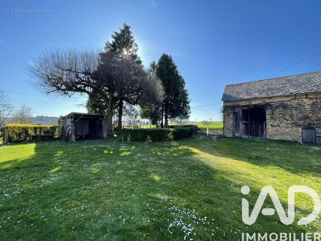 Photo 2 - Maison à NEUVIC-ENTIER