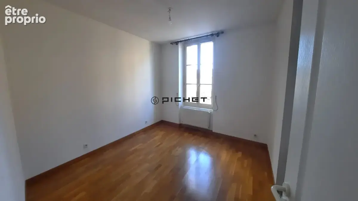 Appartement hyper-centre-ville Brive La Gaillarde  98 m2 - photo 5