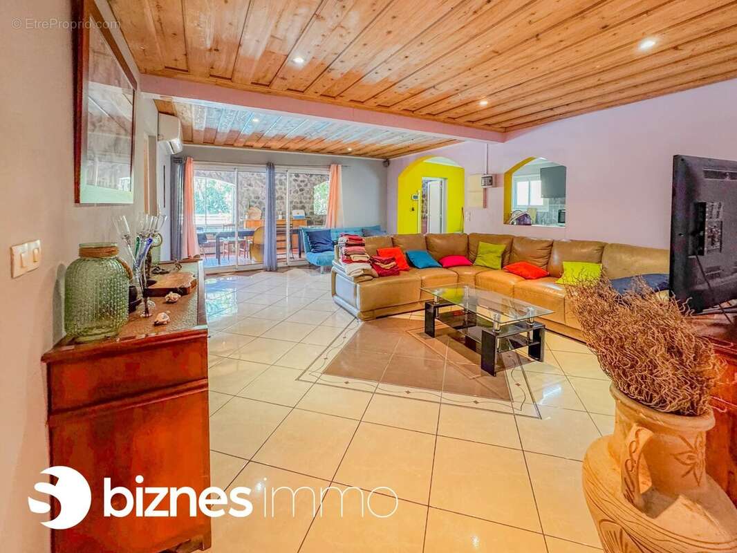 Maison à SAINT-PIERRE