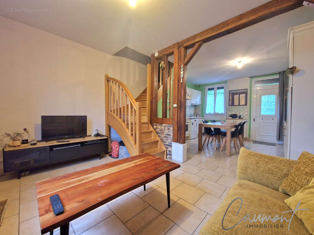 Maison à LILLEBONNE