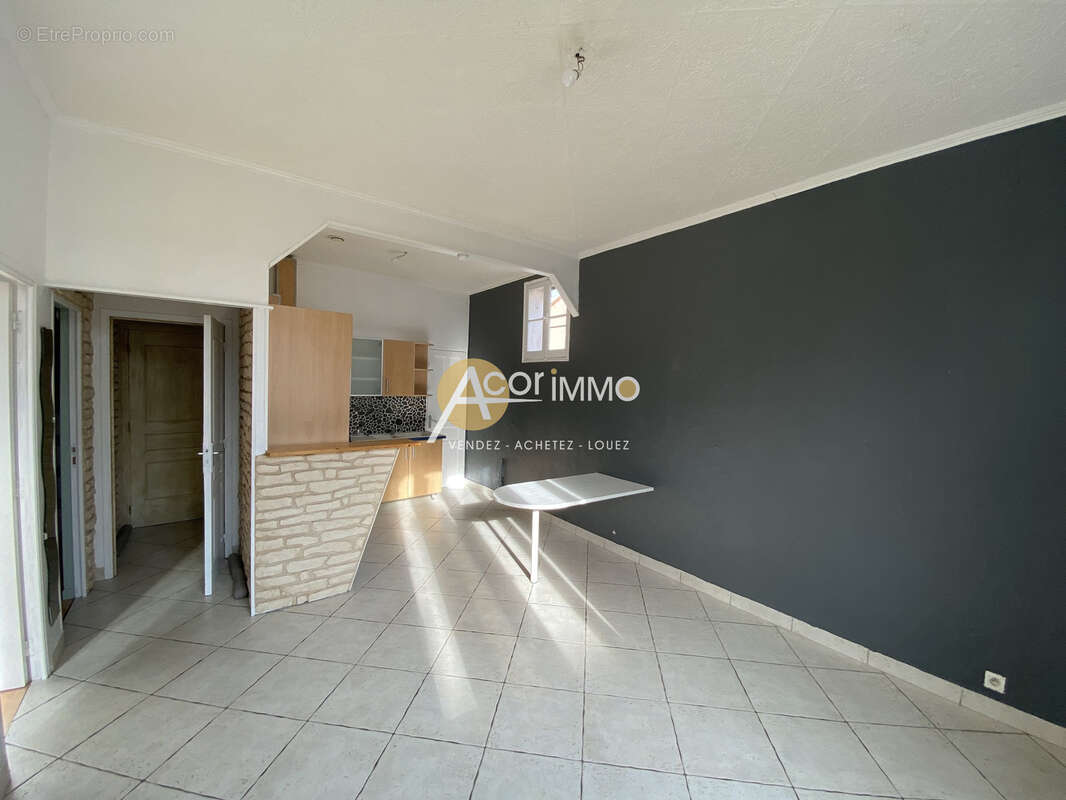La Seyne sur Mer, Centre Ville, Appartement T3 de 54m2 - photo 3