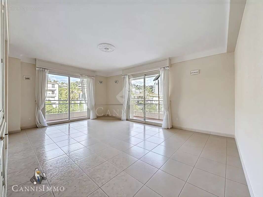 Appartement à CANNES