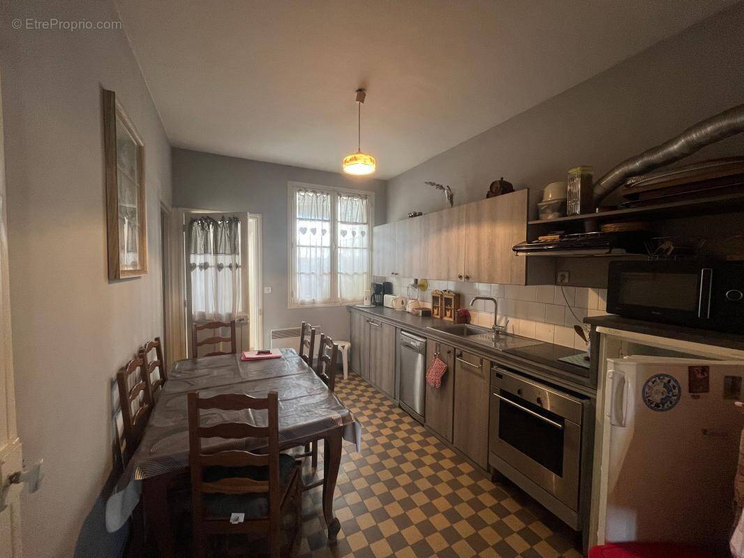 Maison à Vendre à TERGNIER proche gare - photo 3
