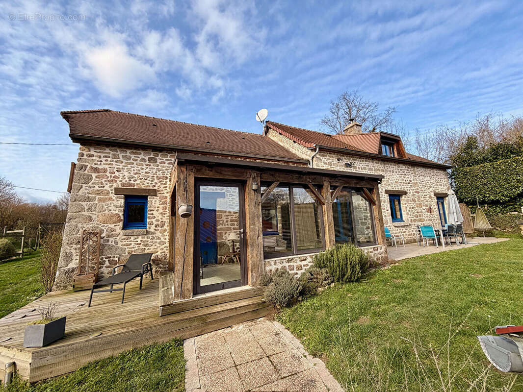 Maison à SAINT-DENIS-SUR-SARTHON