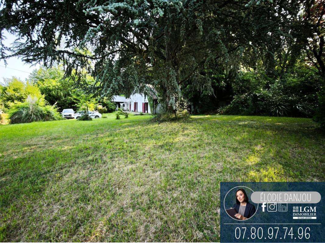 Maison à SARGE-SUR-BRAYE