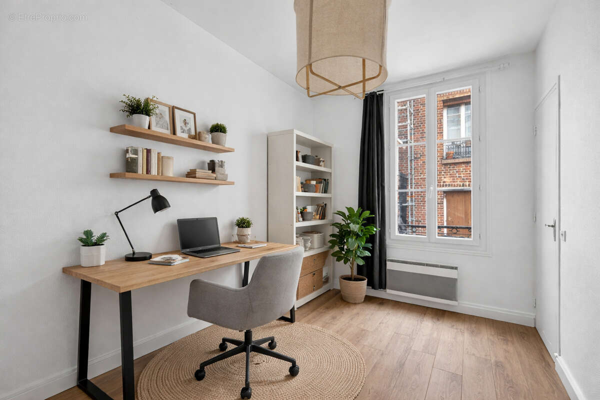 Appartement à PARIS-20E