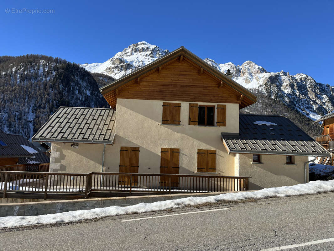 A vendre maison 5 pièces à Brunissard au du col de l'Izoard - photo 21