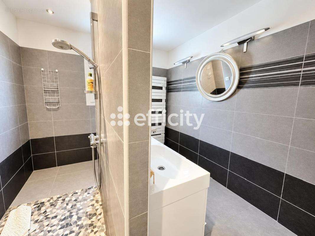 Maison 134 m² à Meschers-Sur-Gironde  - photo 11