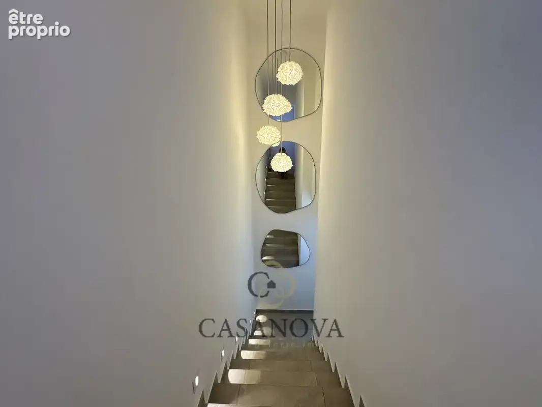 Maison de ville rénovée avec piscine à Palavas-les-Flots  170 m² et patios - photo 17