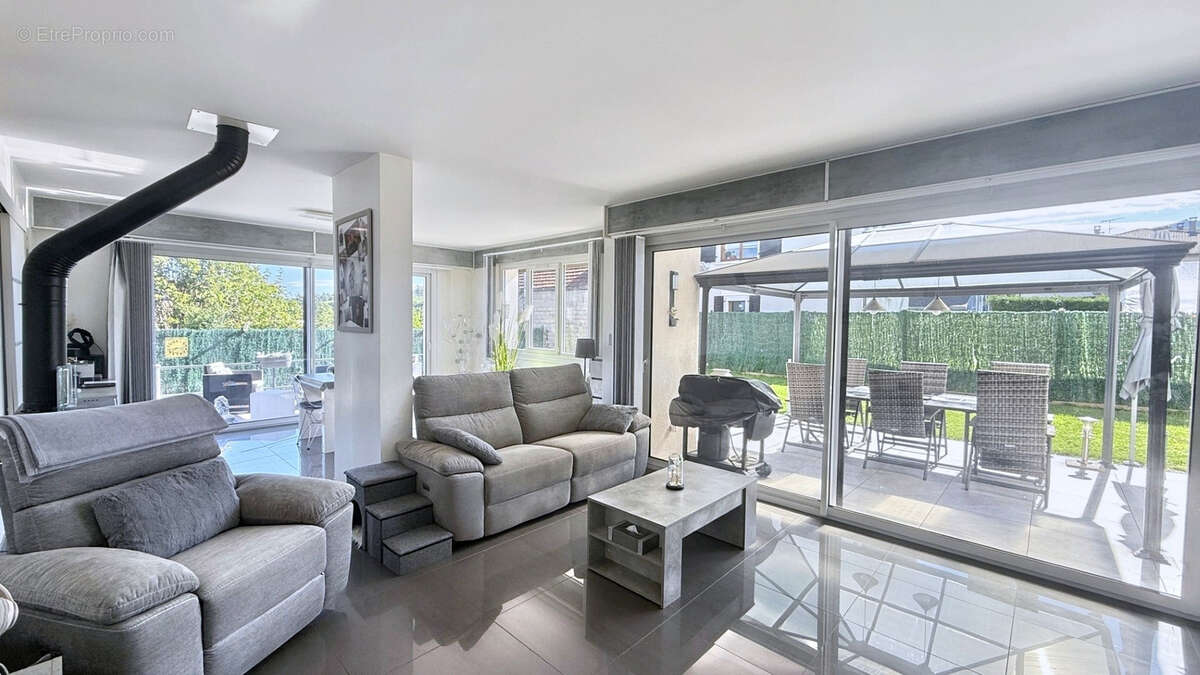 Appartement à THONON-LES-BAINS