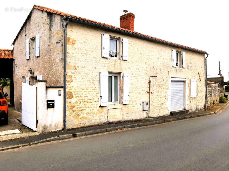 Maison à LE LANGON