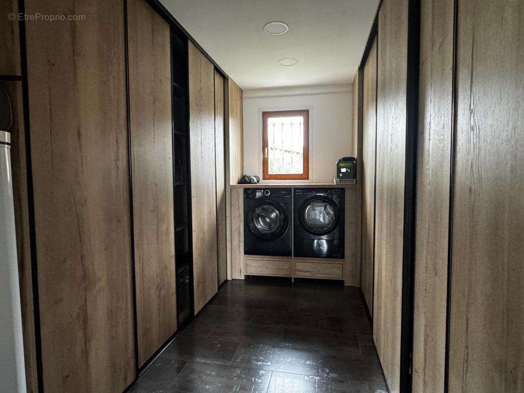 Maison à NIEULLE-SUR-SEUDRE