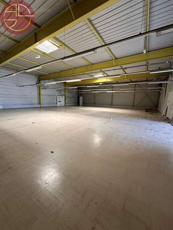 Commerce à CASTELNAUDARY