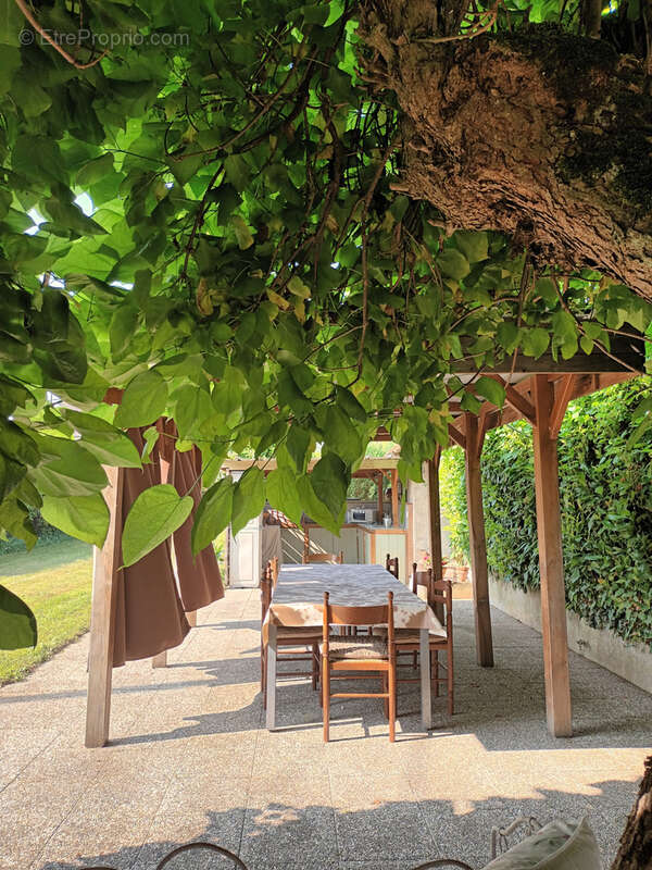 Maison à VEYRINS-THUELLIN