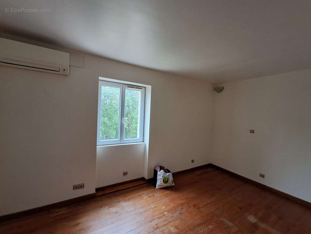 En limite Gers Nord MAISON avec terrain 1 ha 18 a - photo 7