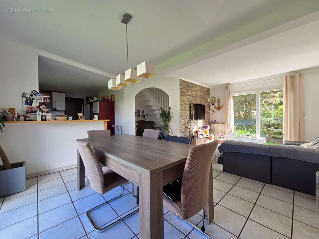 Maison à SAINT-RENAN