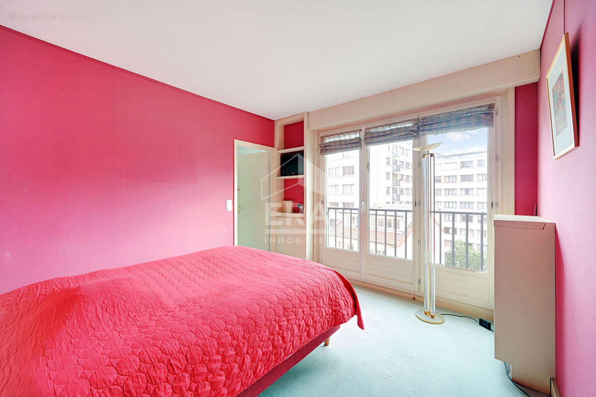 Appartement à PARIS-12E