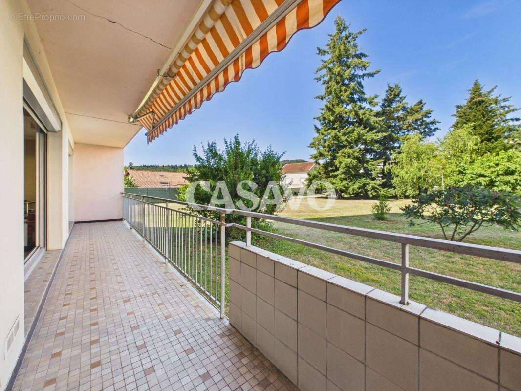 Vente Appartement 4 pièces de 80m² - 38290 La Verpillière - photo 3