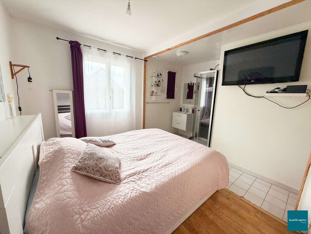 Maison à CESNY-BOIS-HALBOUT