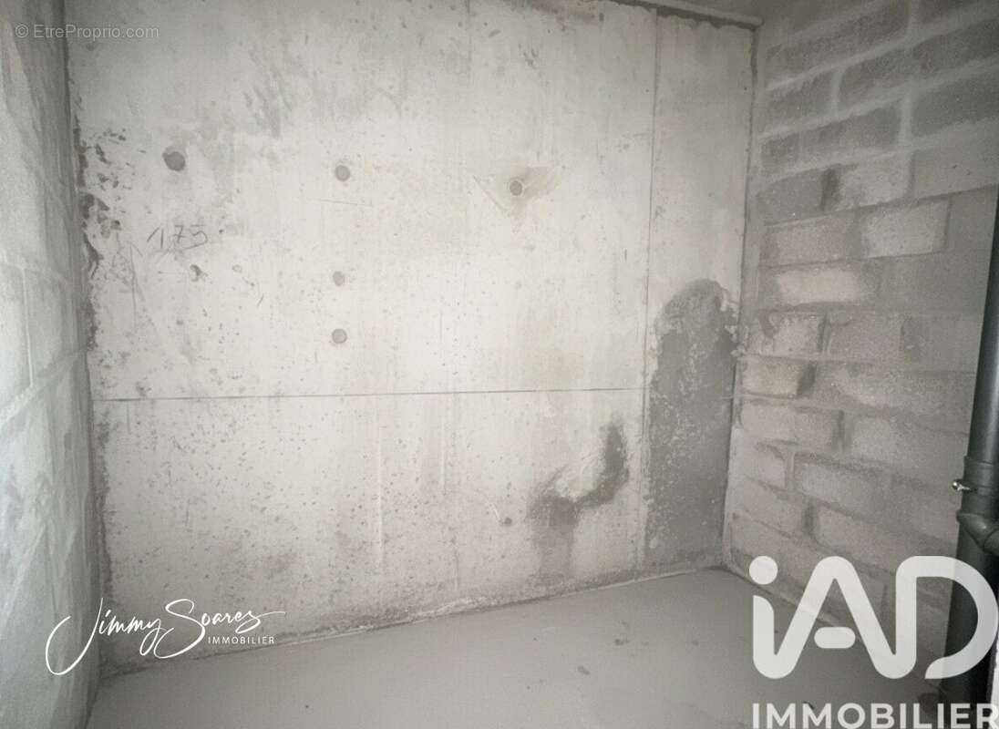Photo 7 - Appartement à COURBEVOIE