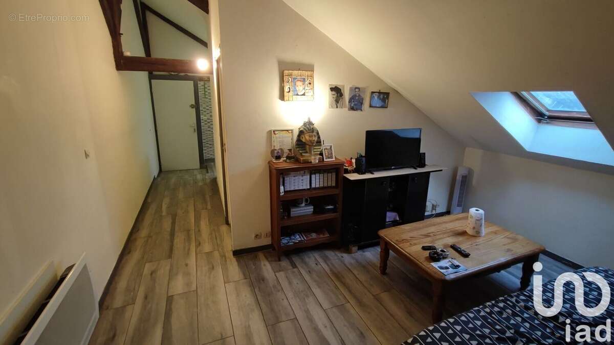 Photo 2 - Appartement à VILLERS-COTTERETS