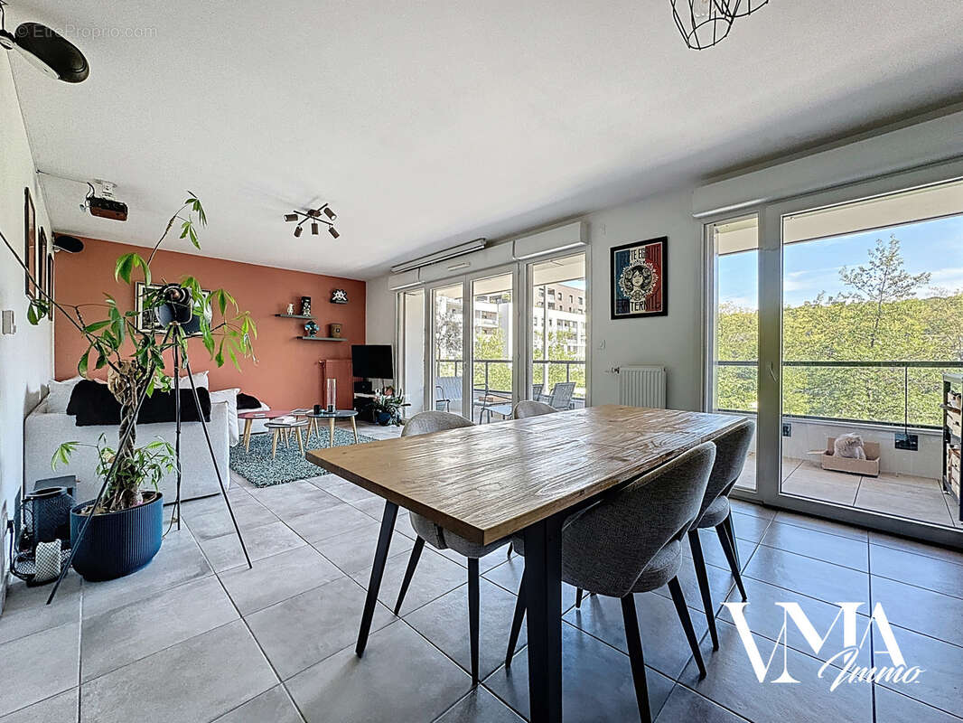 Appartement à LYON-9E
