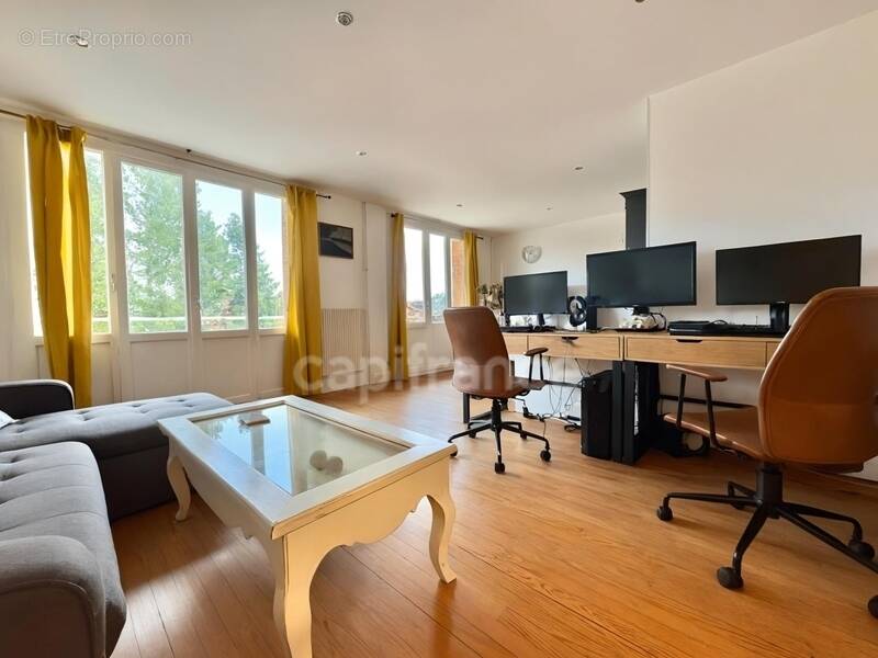 Appartement à ROANNE