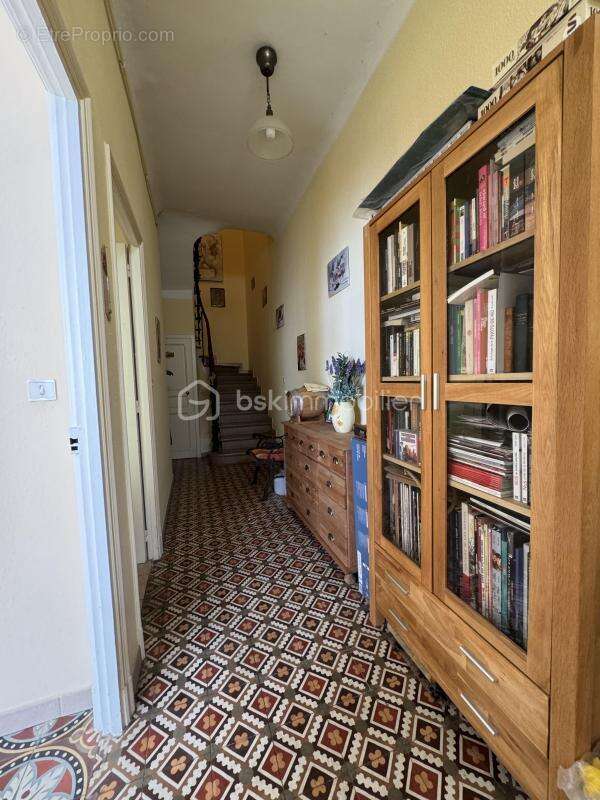 34500 beziers - maison de ville -  patio aménagé - 2 chambres - 1 bureau - toiture neuve - secteur les conviviales - photo 5