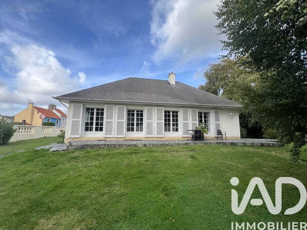 Photo 1 - Maison à SAINT-LEONARD