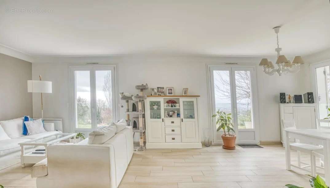 Maison à MONFLANQUIN
