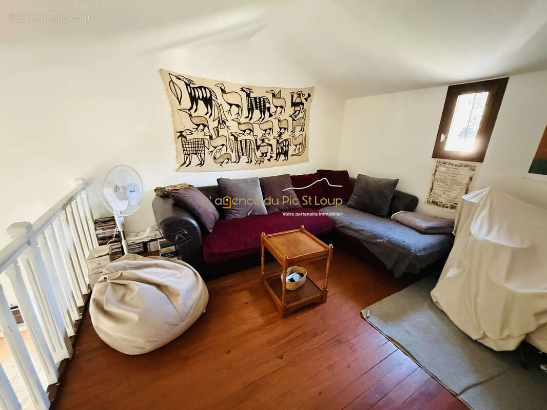 Maison à SAINT-GELY-DU-FESC