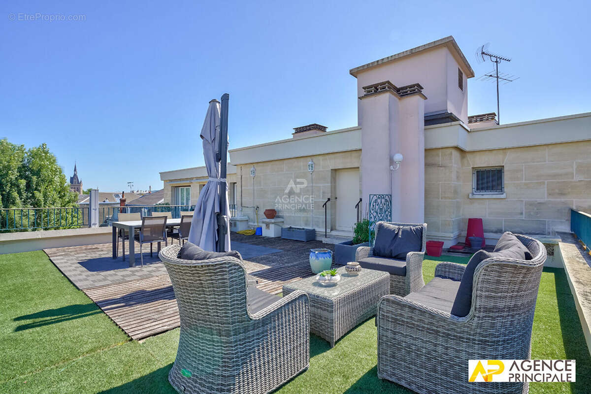 Appartement à MAISONS-LAFFITTE