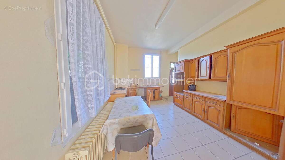 Maison à BRAY-SUR-SEINE