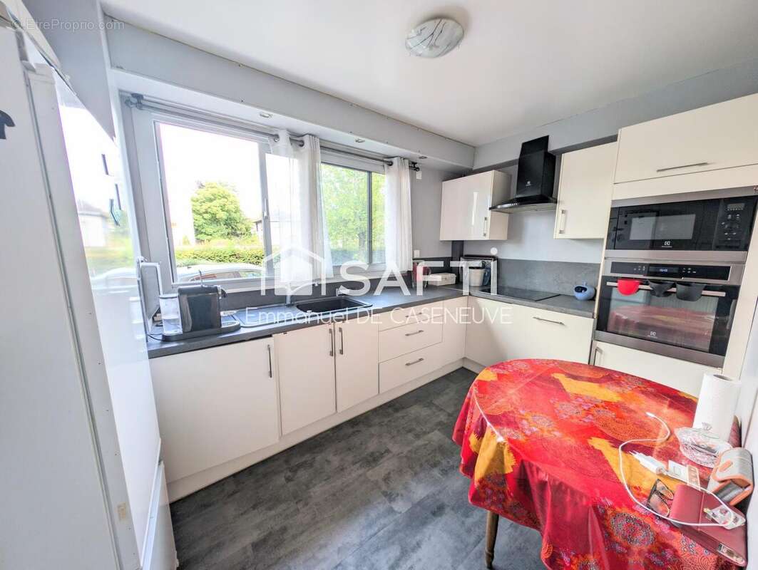 Photo 5 - Appartement à LES PAVILLONS-SOUS-BOIS